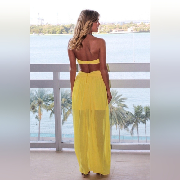 YELLOW PLEATED STRAPLESS MAXI DRESS - Picture 4 of 9